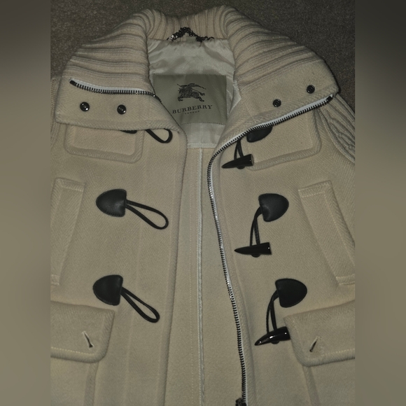 Rare Burberry London wool coat, size US 2 - Picture 2 of 7